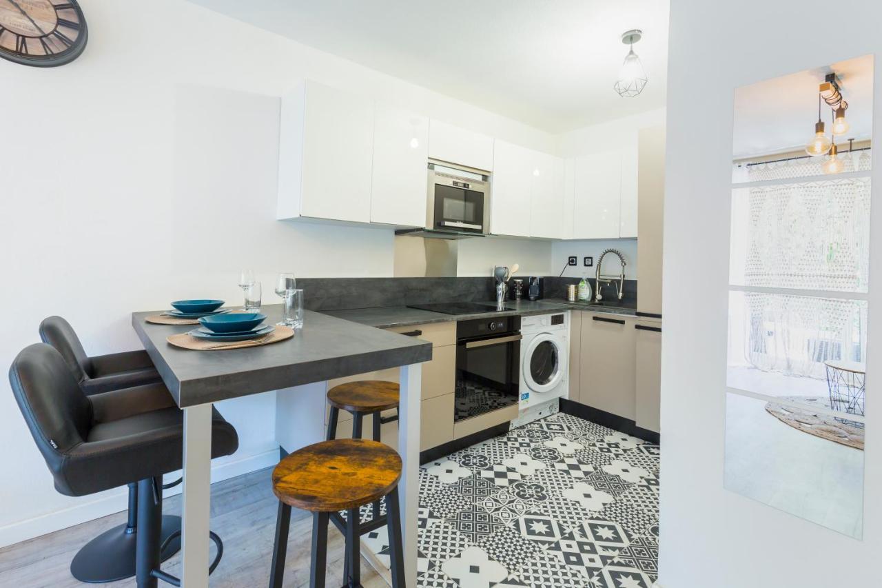 Palais Ligure - 2 Pieces - Parking Apartment Ментона Екстериор снимка
