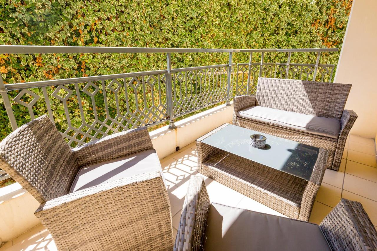 Palais Ligure - 2 Pieces - Parking Apartment Ментона Екстериор снимка